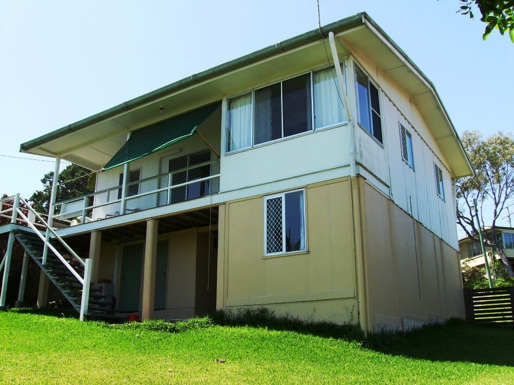 6 Bombala Terrace, CALOUNDRA, QLD 4551