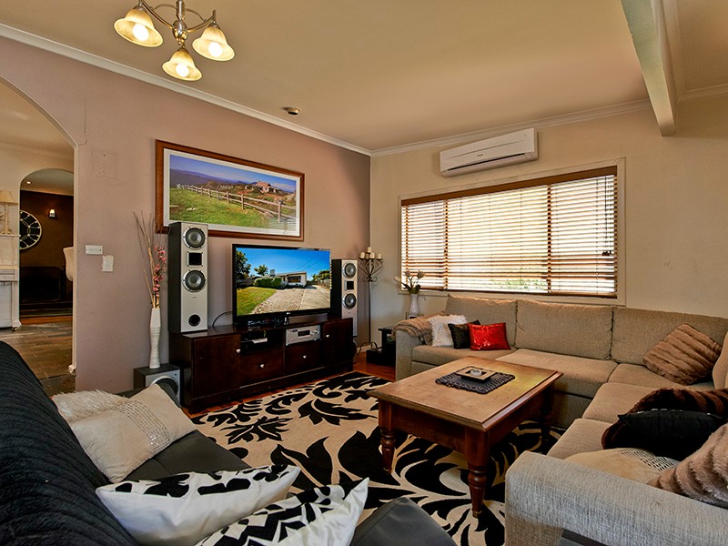 19 Elton Road, FERNTREE GULLY, VIC 3156