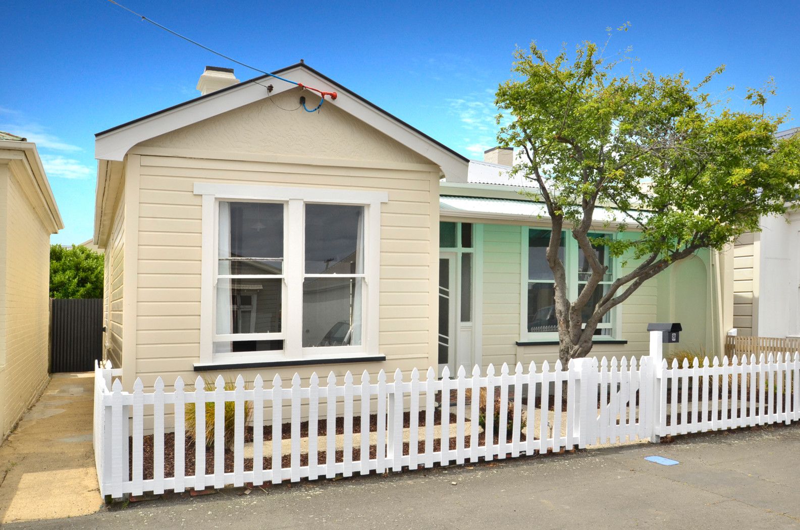 8 Hall Street, Dunedin Central, Dunedin City