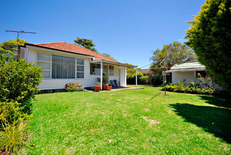 28 Wales Street, GREENACRE, NSW 2190