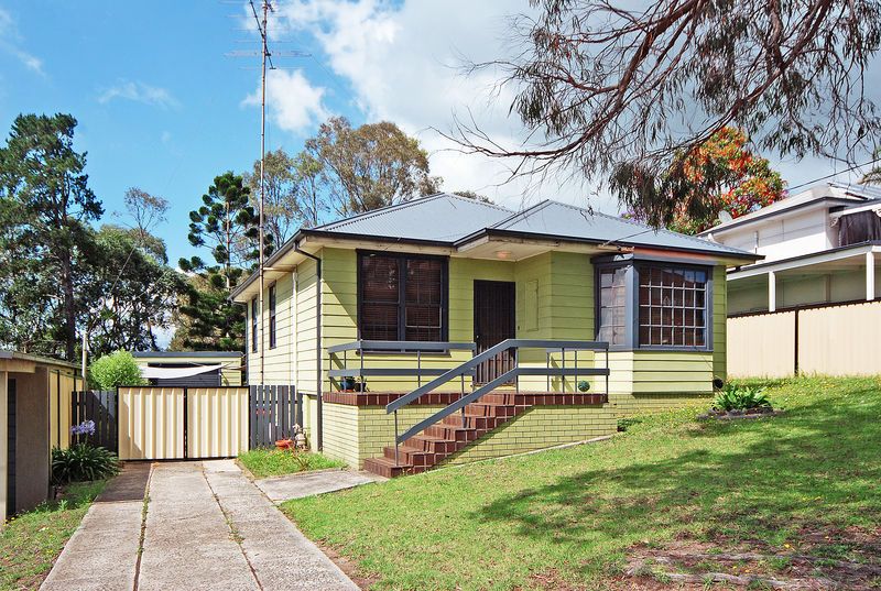 37 Blackman Parade, UNANDERRA NSW 2526