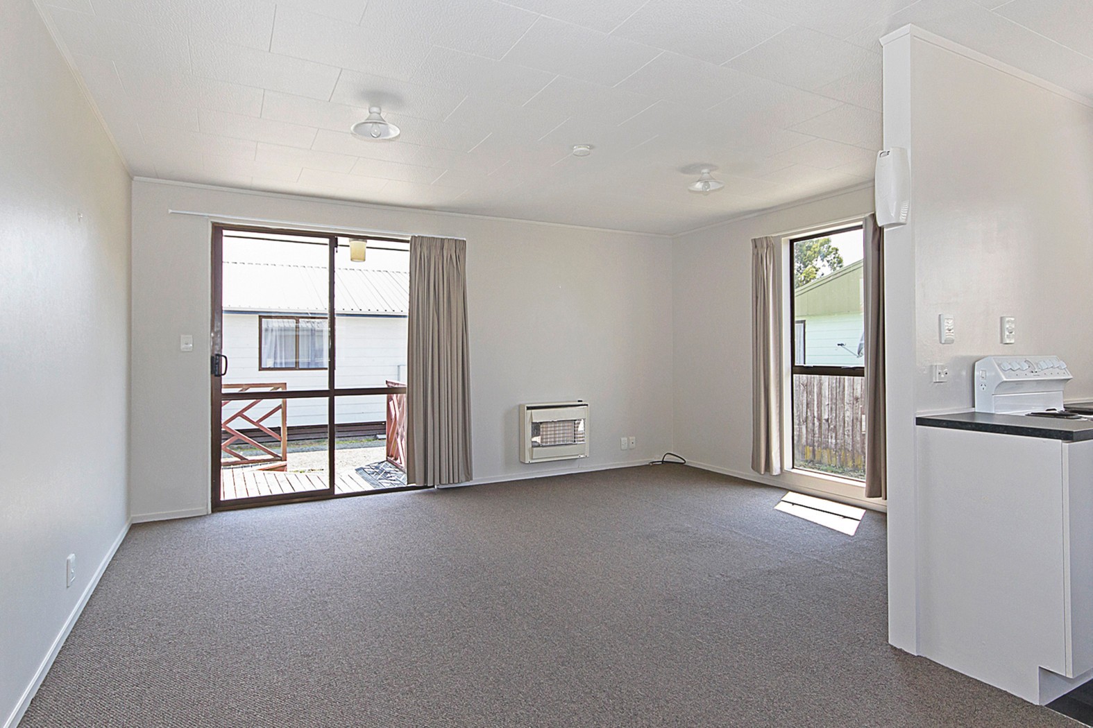 22 Tiller Close, KELVIN GROVE, Palmerston North City