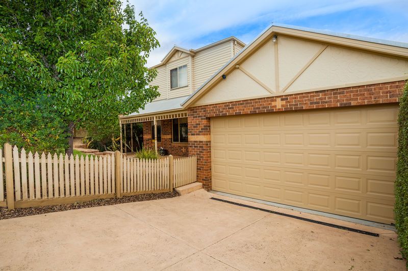 26 Pethajohn Parade, GROVEDALE, VIC 3216
