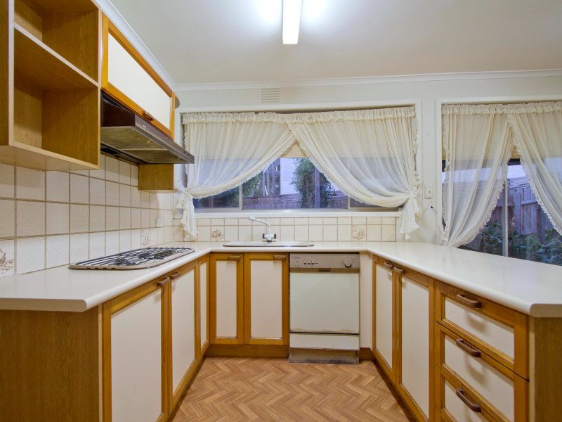 5 Beaumont Crescent, FRANKSTON, VIC 3199