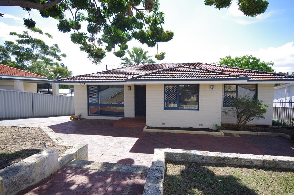 40 Harford Way, GIRRAWHEEN, WA 6064