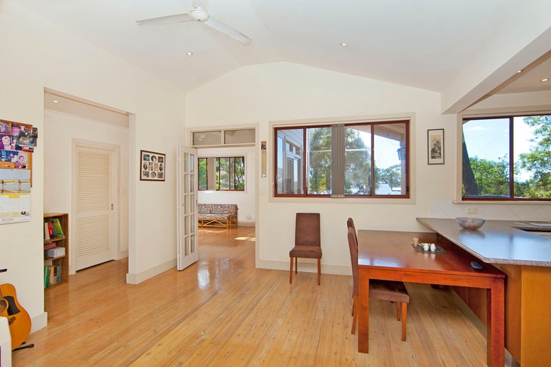 51 Jacqueline Avenue, GOROKAN, NSW 2263