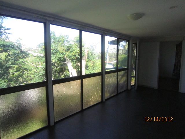 19  Corn Street, HOLLAND PARK WEST, QLD 4121