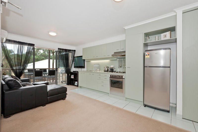 33 Lagonda Street, ANNERLEY QLD 4103