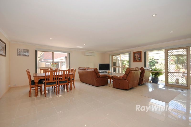 28 Darwin Road, BORONIA, VIC 3155