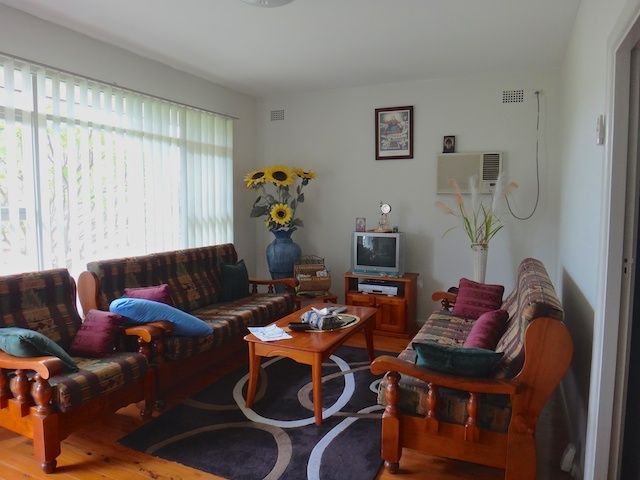8 Benelong Avenue, SMITHFIELD, NSW 2164