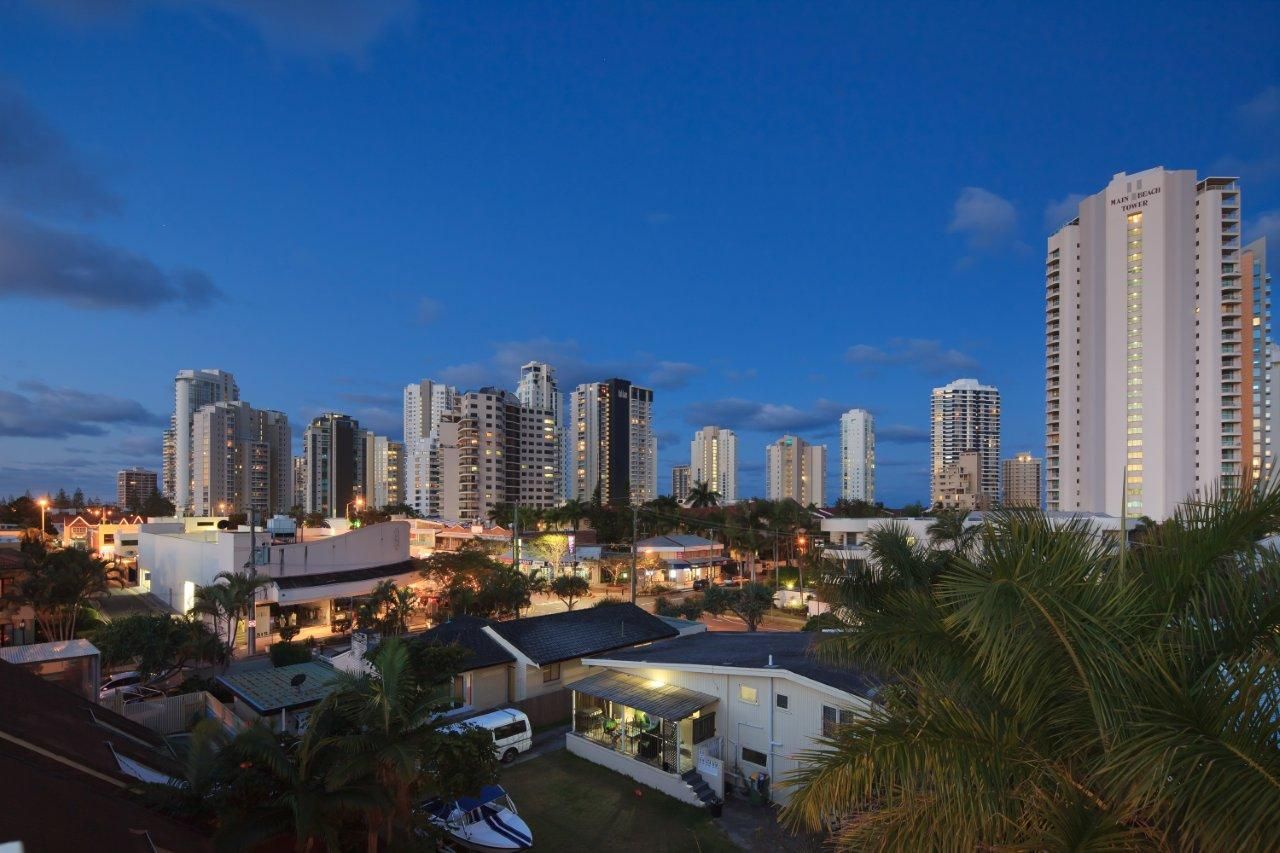 45A Breaker Street, MAIN BEACH, QLD 4217