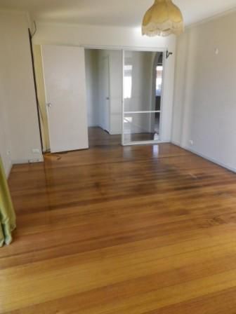 11 Walnut Cresent, NOBLE PARK, VIC 3174