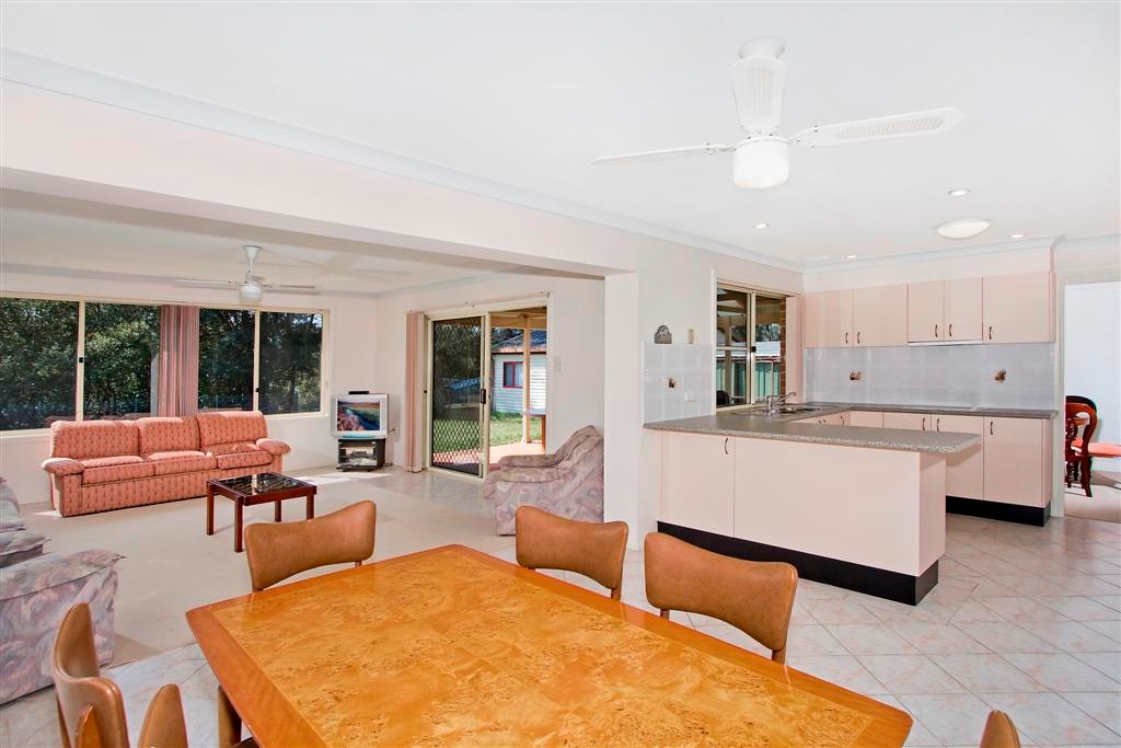 33 Stingaree Pt Drive, DORA CREEK, NSW 2264