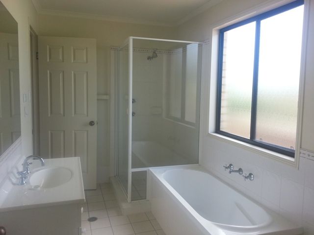 1 Pulaski Court, LAKE MUNMORAH, NSW 2259