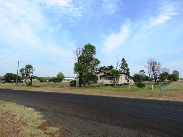 23 Albinia Street, ROLLESTON, QLD 4702