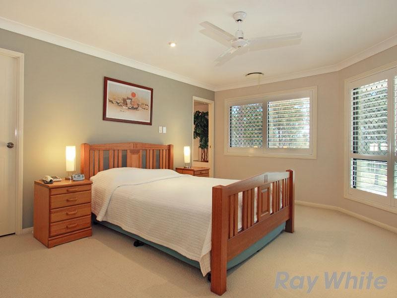 5 Palmetto Place, BRIDGEMAN DOWNS, QLD 4035