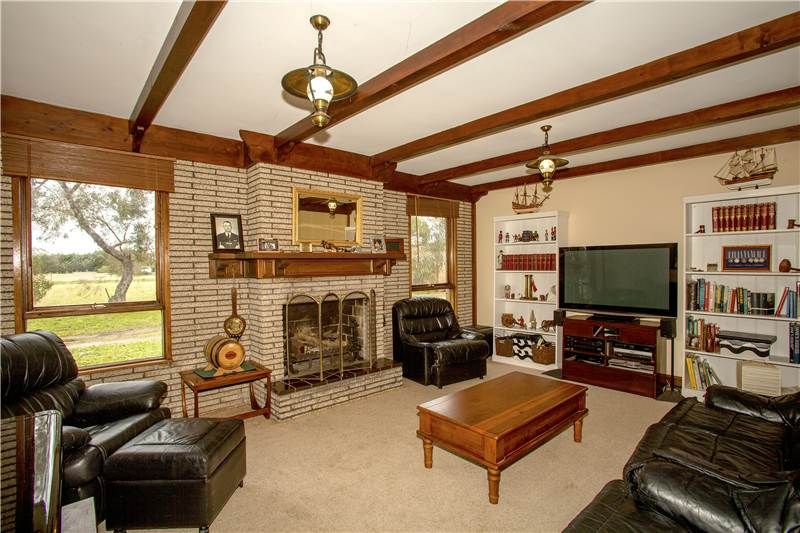 110 Lovely Banks Road, LOVELY BANKS, VIC 3221