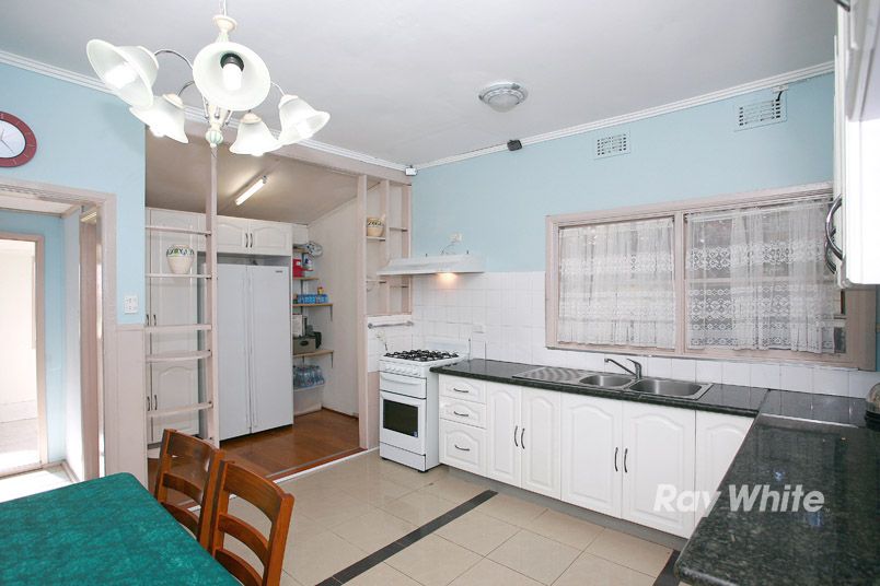 1049 Heatherton Road, NOBLE PARK, VIC 3174