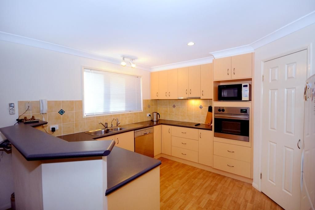 4 Collingwood Close, MIDDLE RIDGE, QLD 4350