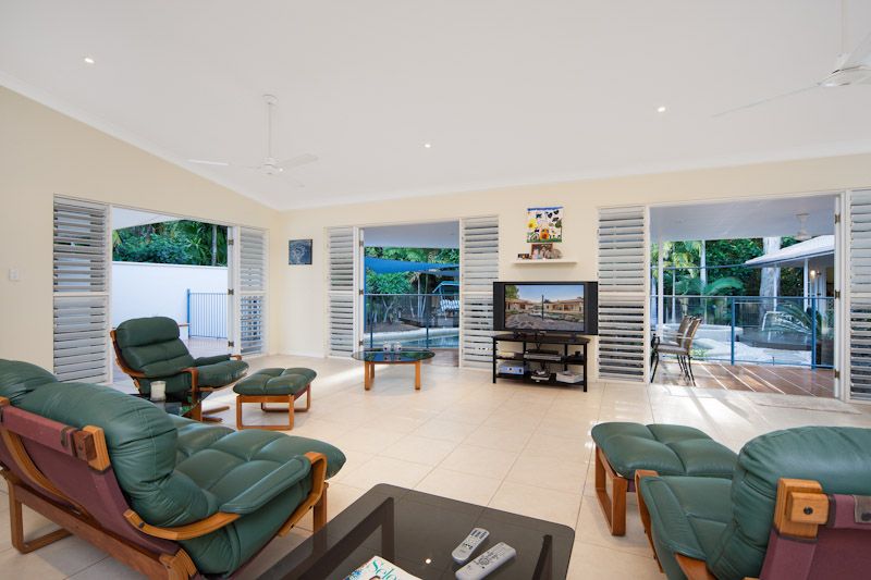 25 Gibson Close, CLIFTON BEACH, QLD 4879