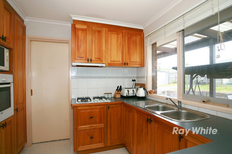 4 Nesbit Court, CRANBOURNE NORTH, VIC 3977