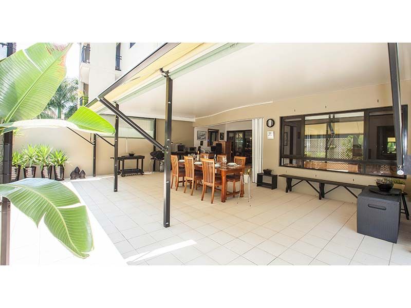 2/8 Parnoo Street, CHEVRON ISLAND, QLD 4217