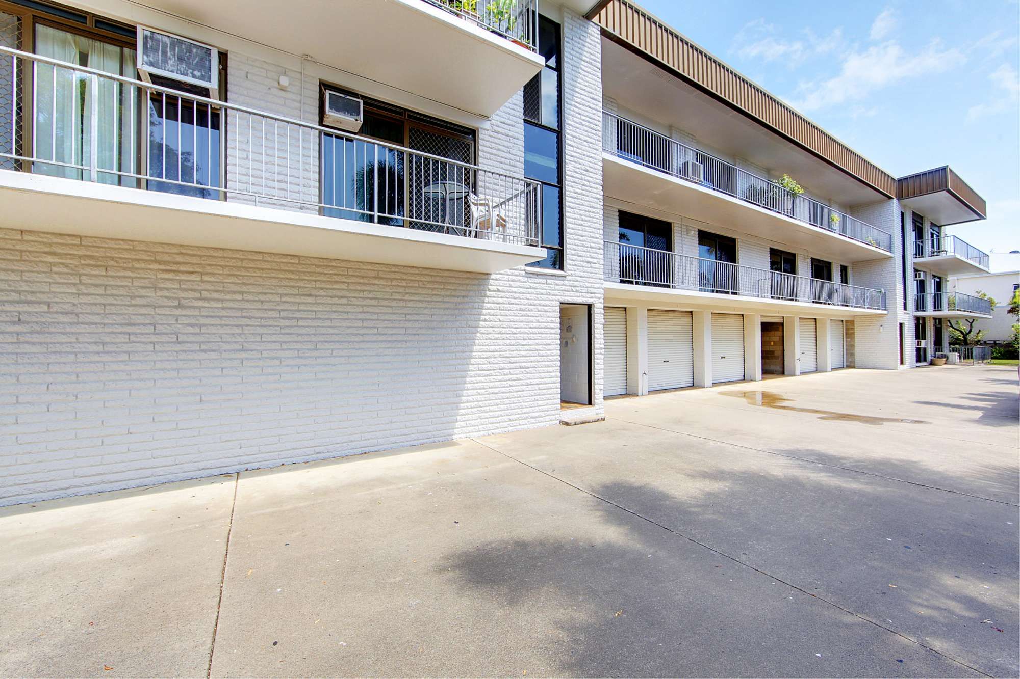 143 Eyre Street, NORTH WARD QLD 4810
