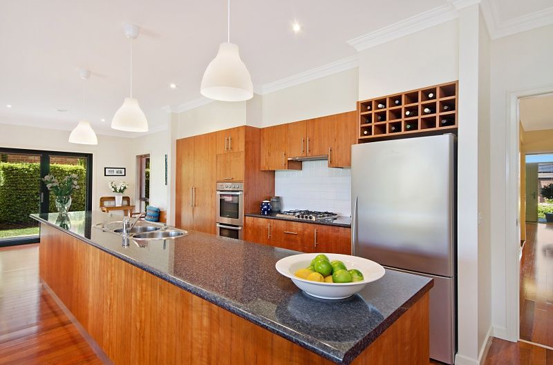 19 Lockett Drive, WARRNAMBOOL, VIC 3280