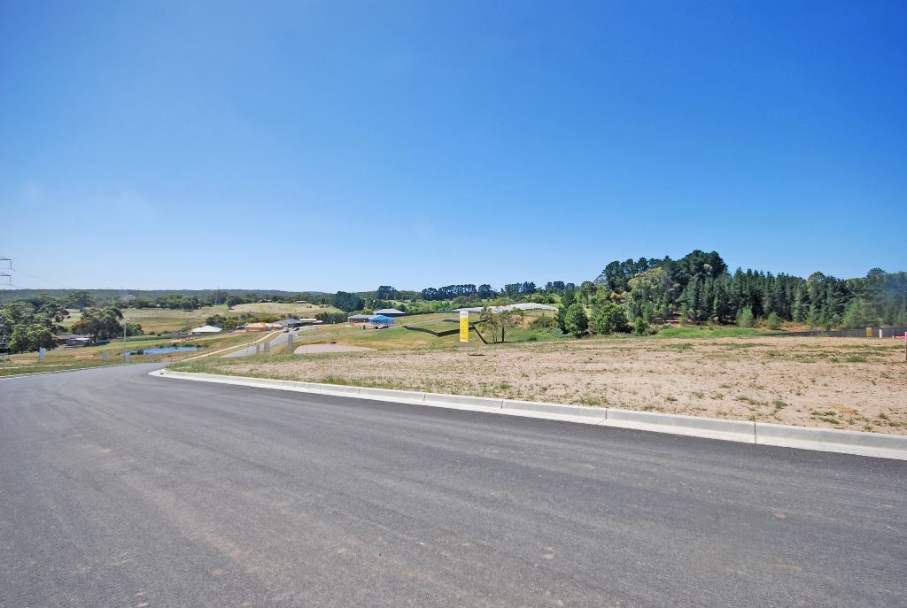 Lot 19 Willowbank Way, BROWN HILL, VIC 3350