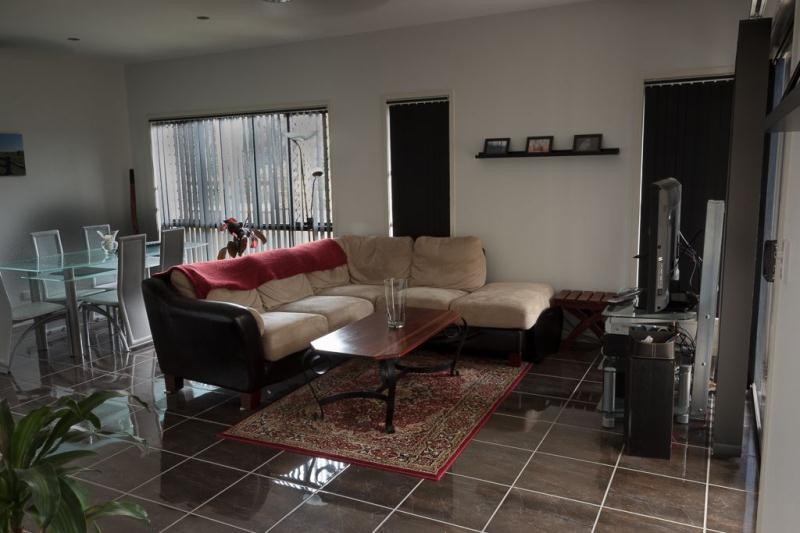 8 Castlewellan Circuit, WARNER, QLD 4500