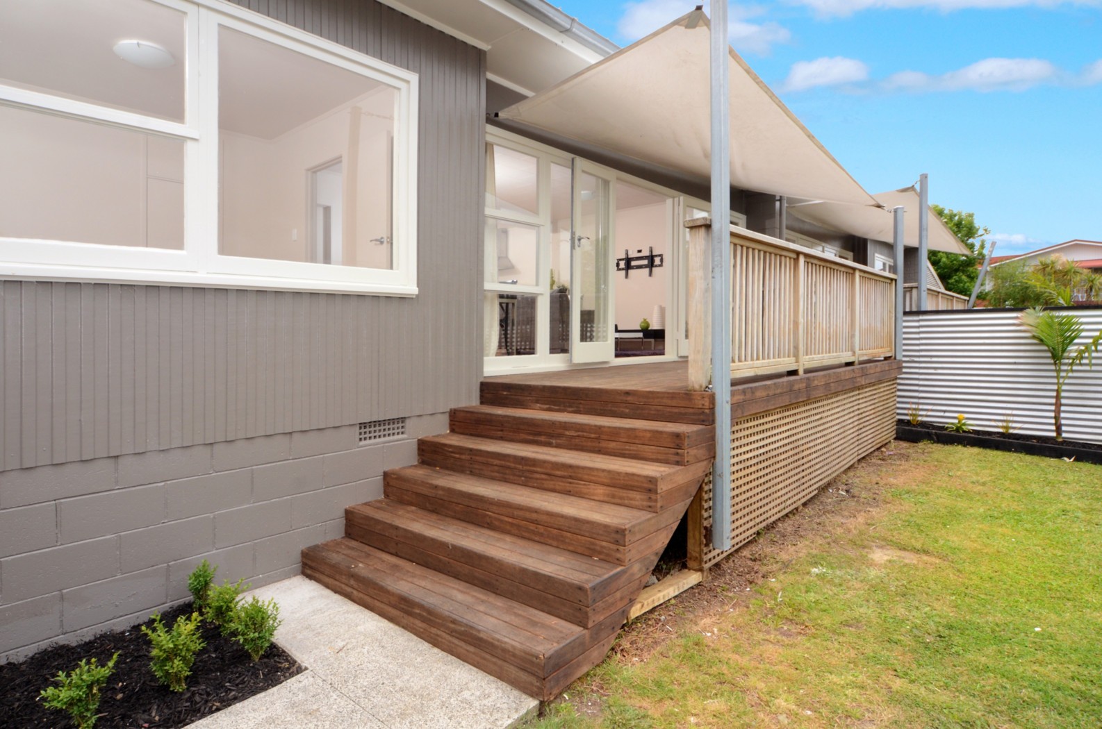 53 Stanaway Street, HILLCREST, North Shore City