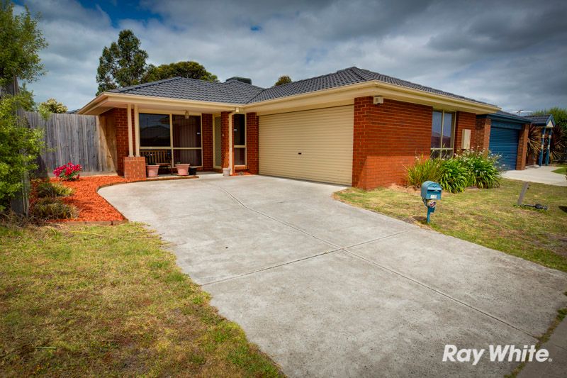 16 Acre Court, PAKENHAM VIC 3810