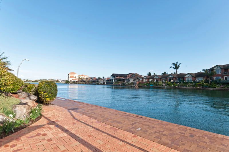 9/157 Brebner Drive, WEST LAKES, SA 5021