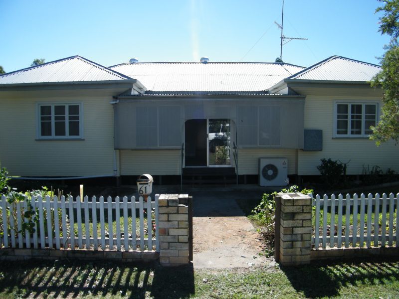 61 Durah Street, CHINCHILLA QLD 4413