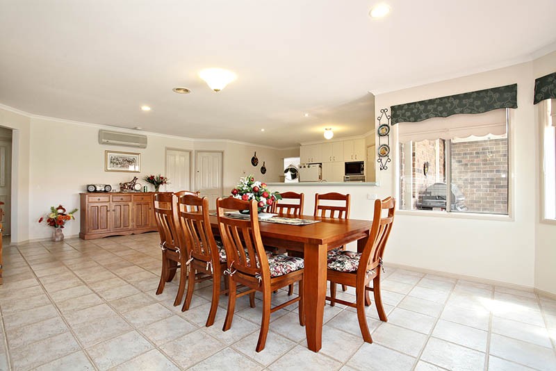 23 Wolviston Avenue, HILLSIDE, VIC 3037
