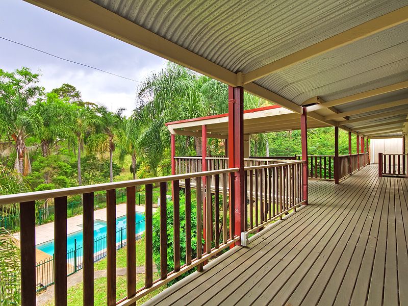 8 Glenrowan Drive, TALLAI, QLD 4213