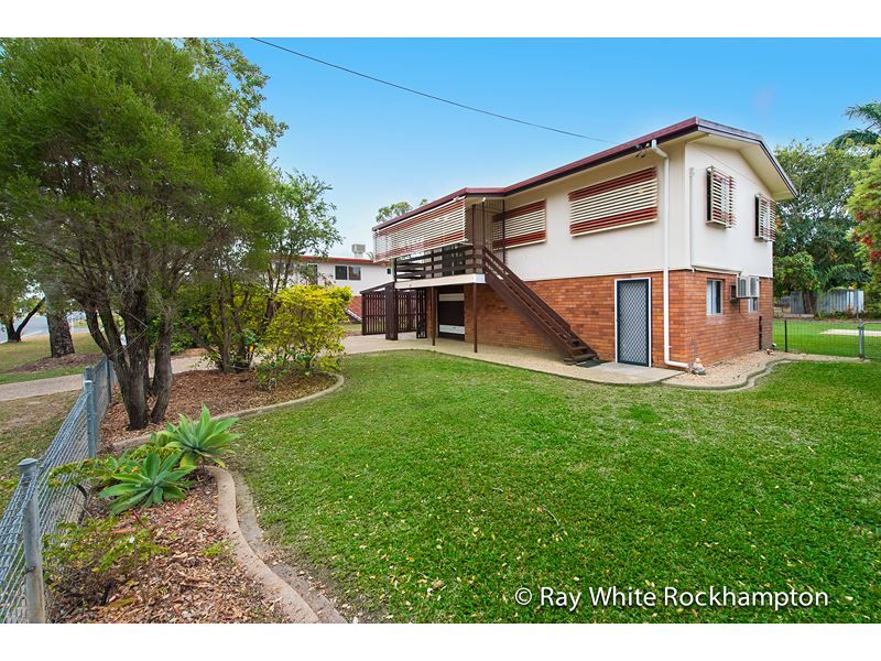 47 Stenlake Avenue, KAWANA, QLD 4701