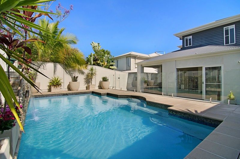 52 Tenth Avenue, KEDRON, QLD 4031