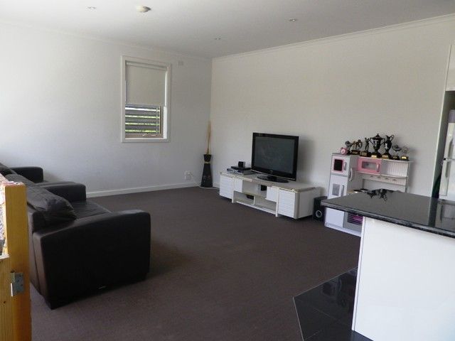 2/41 Noble Street, NOBLE PARK, VIC 3174