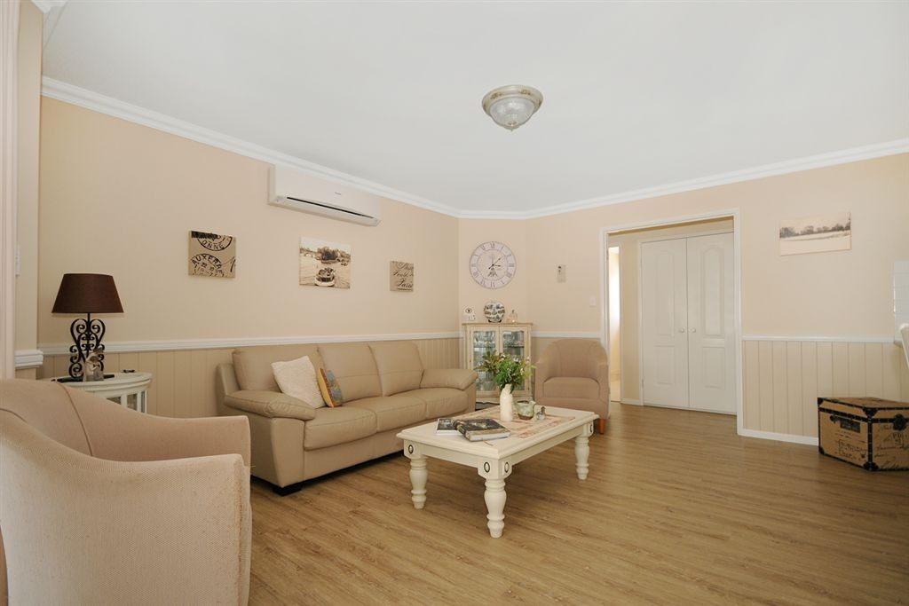 16 Devoran Street, HIGHFIELDS, QLD 4352