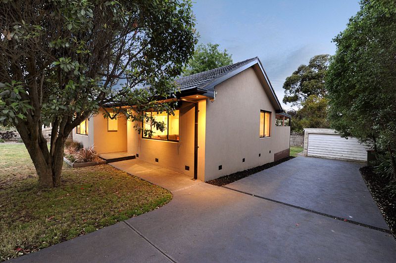 29 Pentlowe Road, WANTIRNA SOUTH, VIC 3152