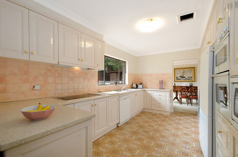 3 White Place, CASTLE HILL, NSW 2154