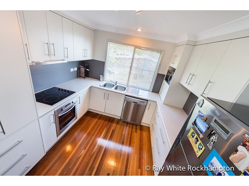 4 Wright Street, NORMAN GARDENS, QLD 4701
