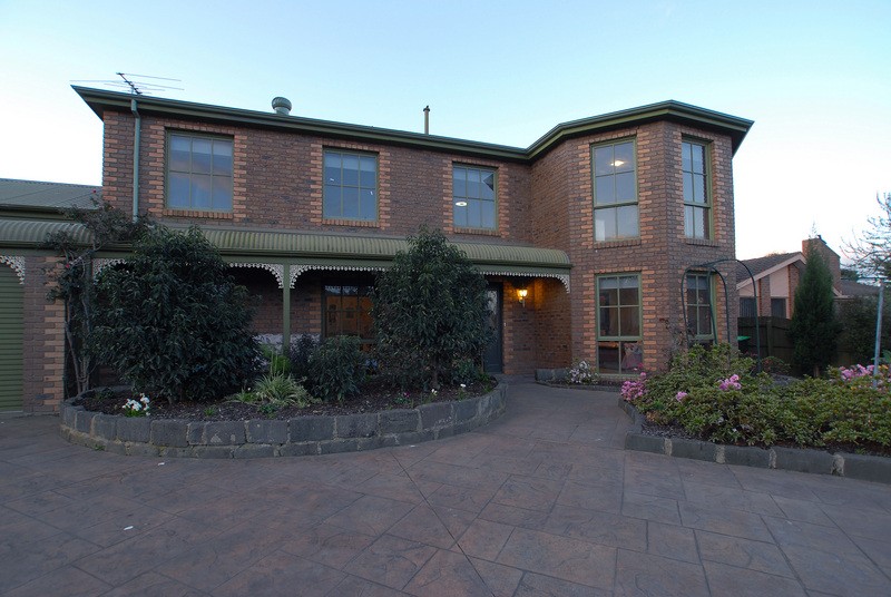 26 Olearia Crescent, LANGWARRIN, VIC 3910