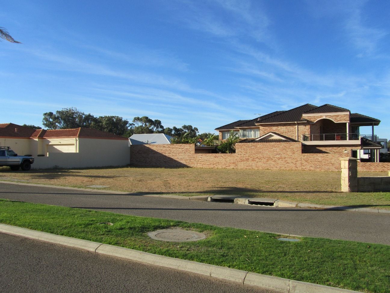 2 Champion Bay Rise, BLUFF POINT, WA 6530