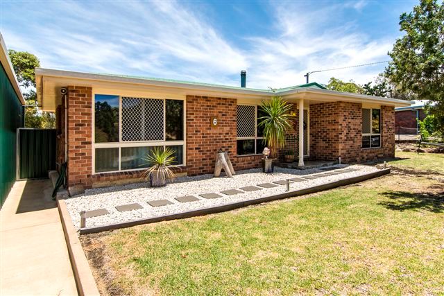 6 Catherine Crescent, KINGSTHORPE, QLD 4400