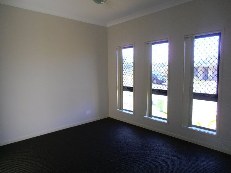 28 Nova Street, WATERFORD, QLD 4133