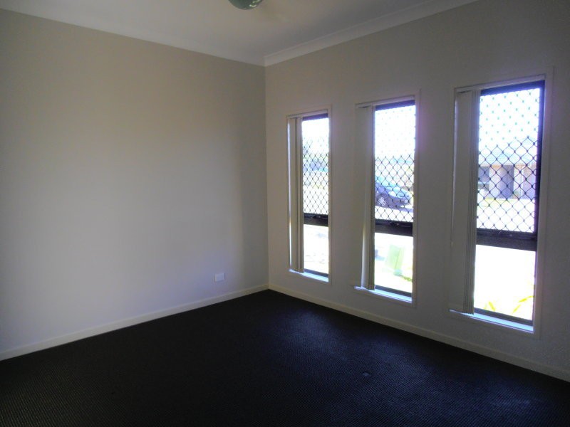 28 Nova Street, WATERFORD, QLD 4133