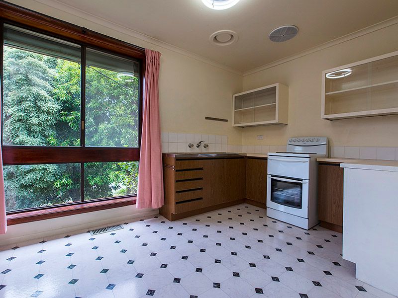 2/5 The Glade, FERNTREE GULLY, VIC 3156