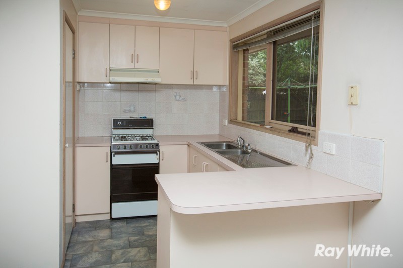 5 Rae Court, PAKENHAM, VIC 3810